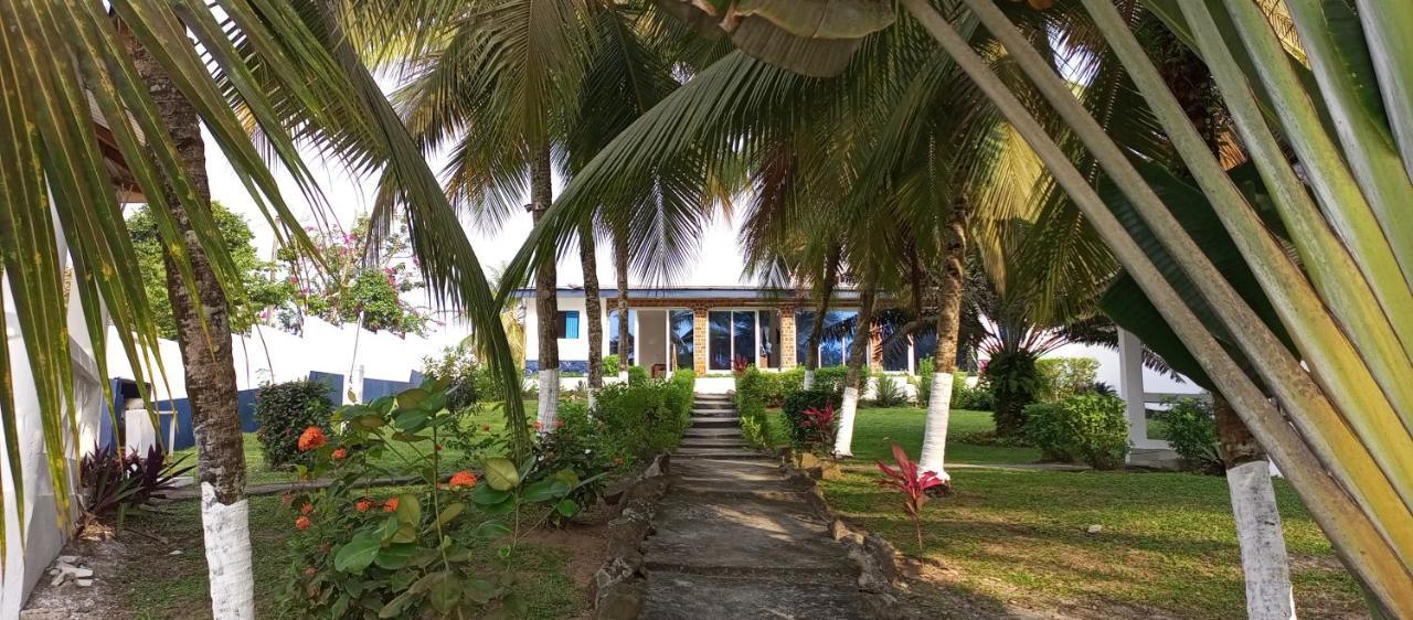 Residence Callens Kribi Extérieur photo